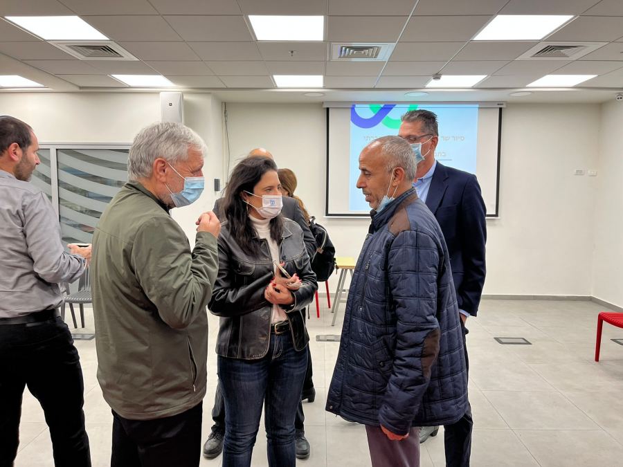 الاعلان عن رهط كنموذج للإنعتاق من سلطة تطوير البدو